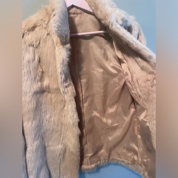 Women's vintage rabbit Fur Coat - Tan - Picture 4 of 15